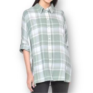American Eagle Plaid Oversized Button Up Shirt